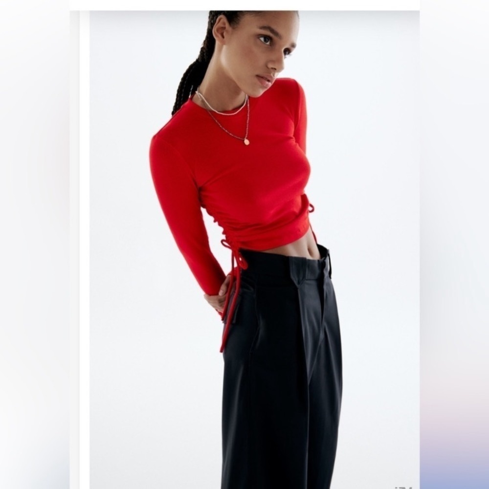ZARA RED RUCHED RIBBED TOP - Picture 2 of 13